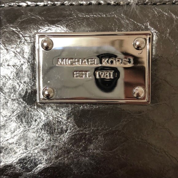 Michael Kors Wristlet Wallet - Picture 2 of 7